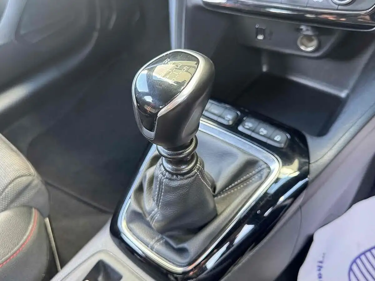 2022-vauxhall-corsa-12-turbo-sri-edition-100ps-big-30