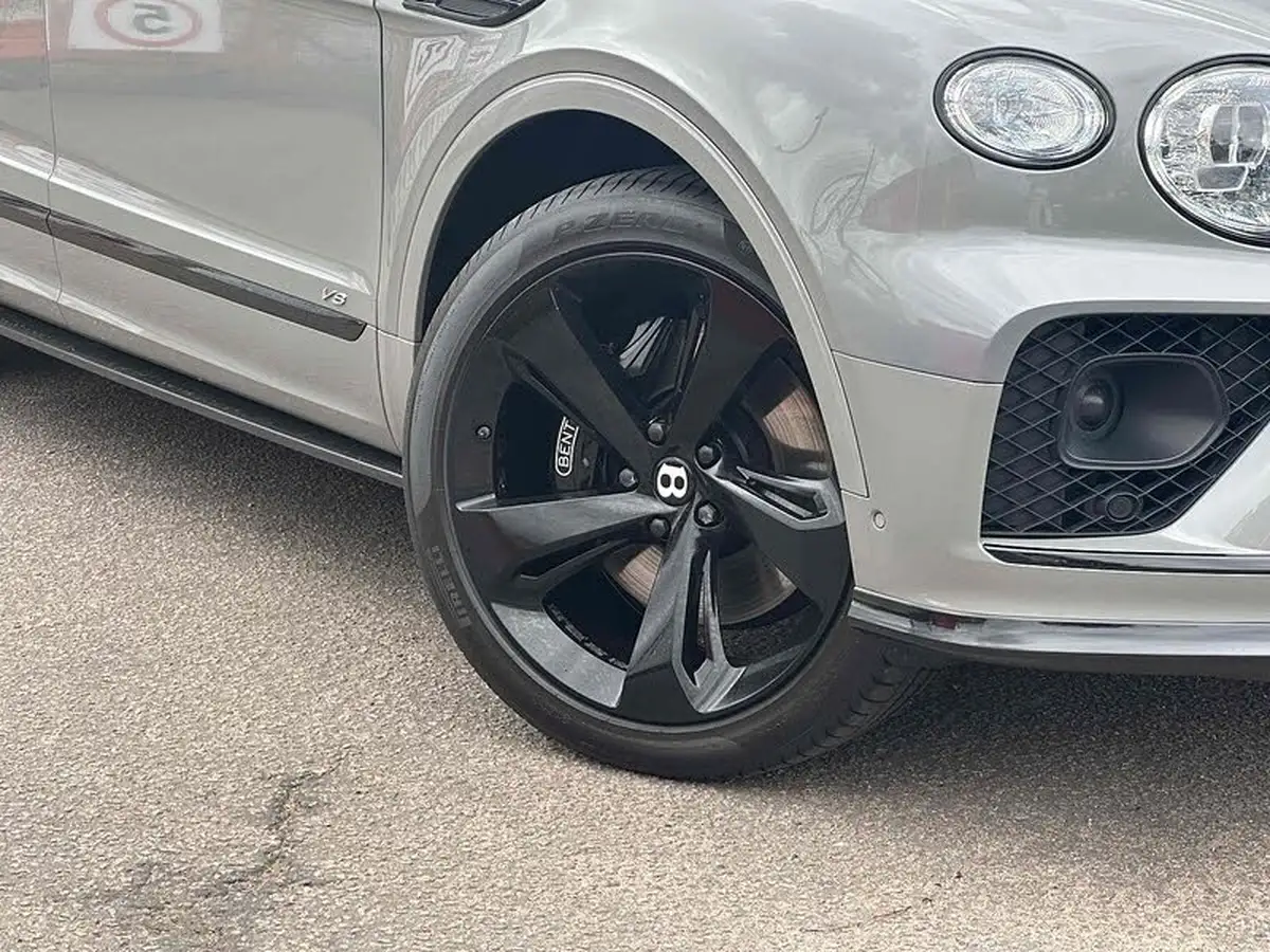 2020-bentley-bentayga-40-v8-550ps-big-7