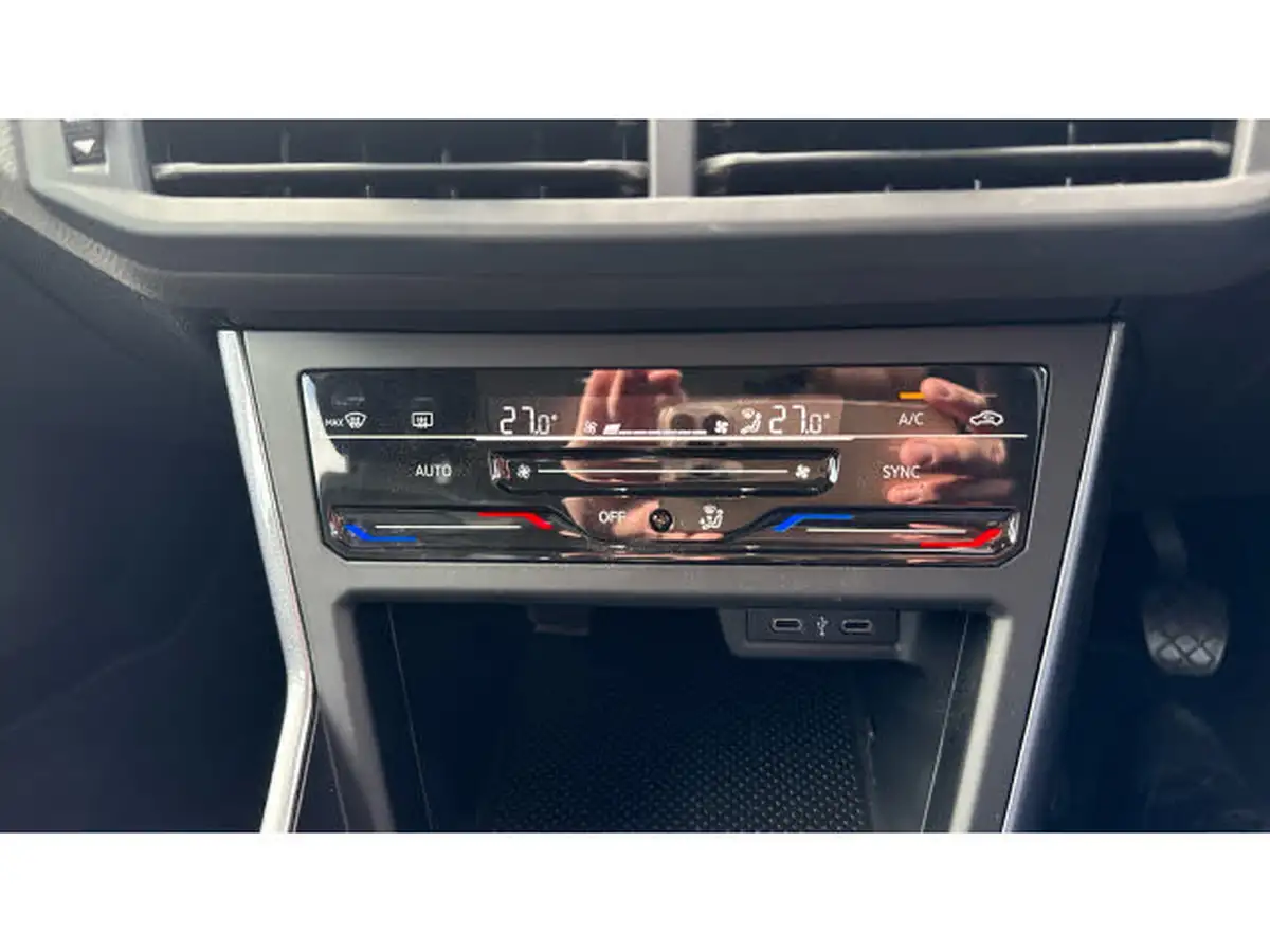 2022-volkswagen-polo-10-tsi-style-big-12