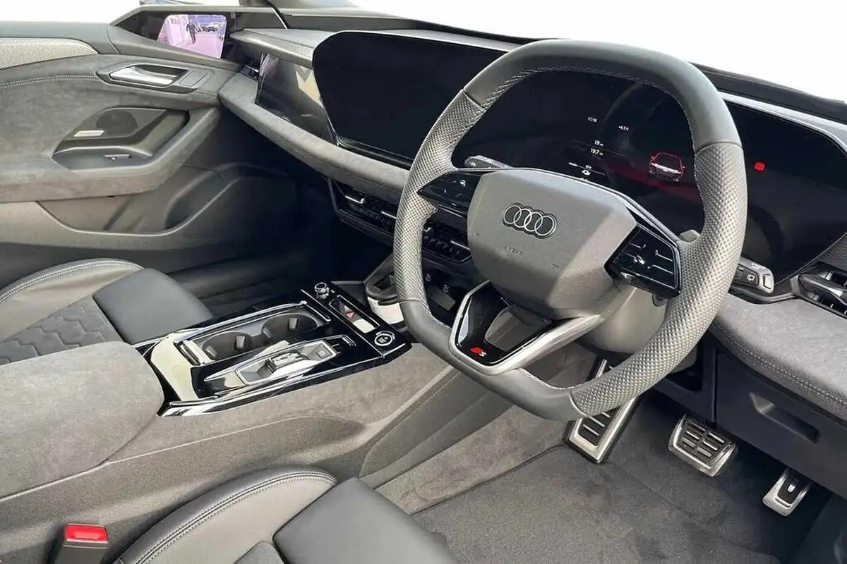 2025-audi-a6-e-tron-e-launch-edition-big-5