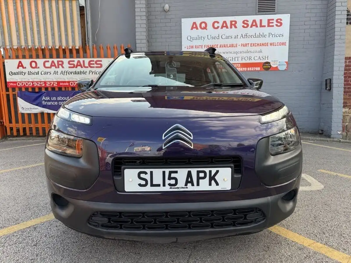 2015-citroen-c4-cactus-16bluehdi-feel-big-1