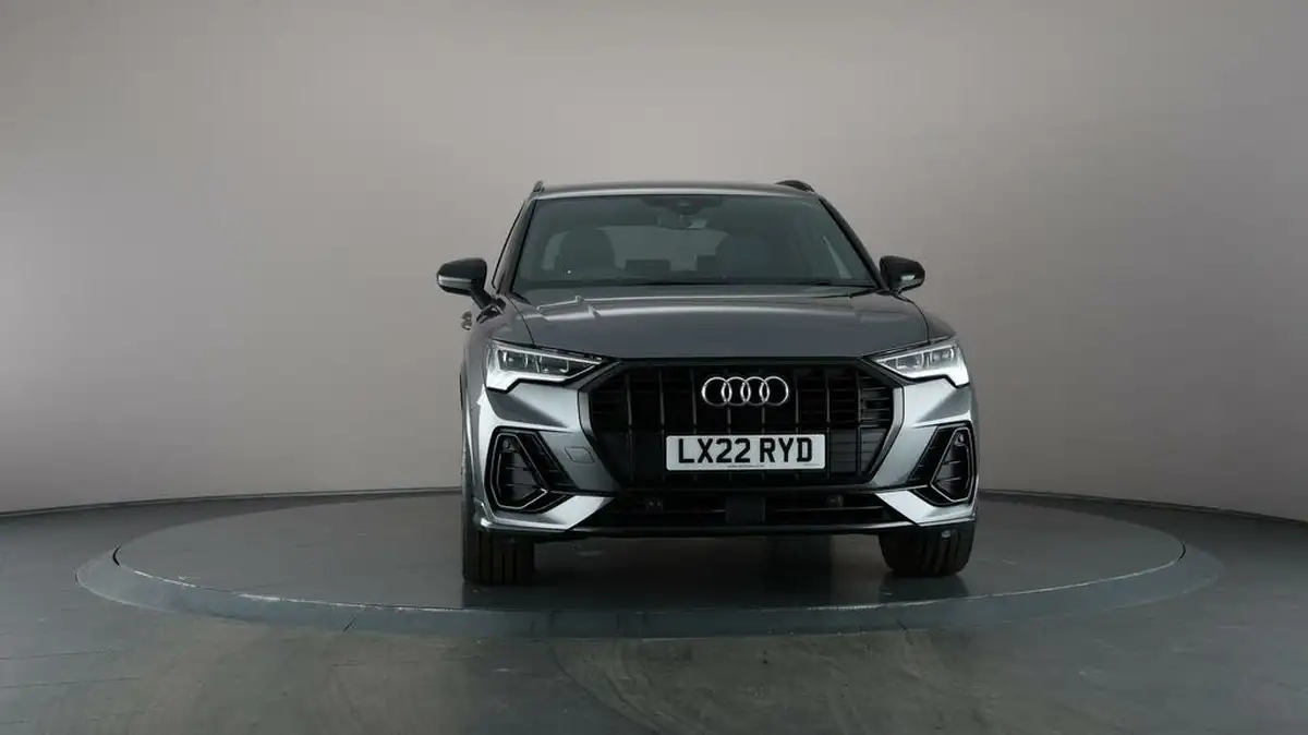 2022-audi-q3-15-35-tfsi-black-edition-codcomfort-sound-pack-station-wagon-big-45