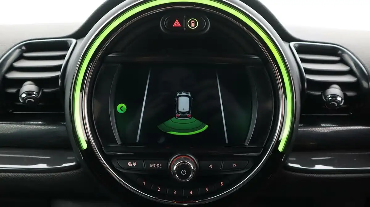 2019-mini-clubman-20-cooper-s-sport-comfort-big-26