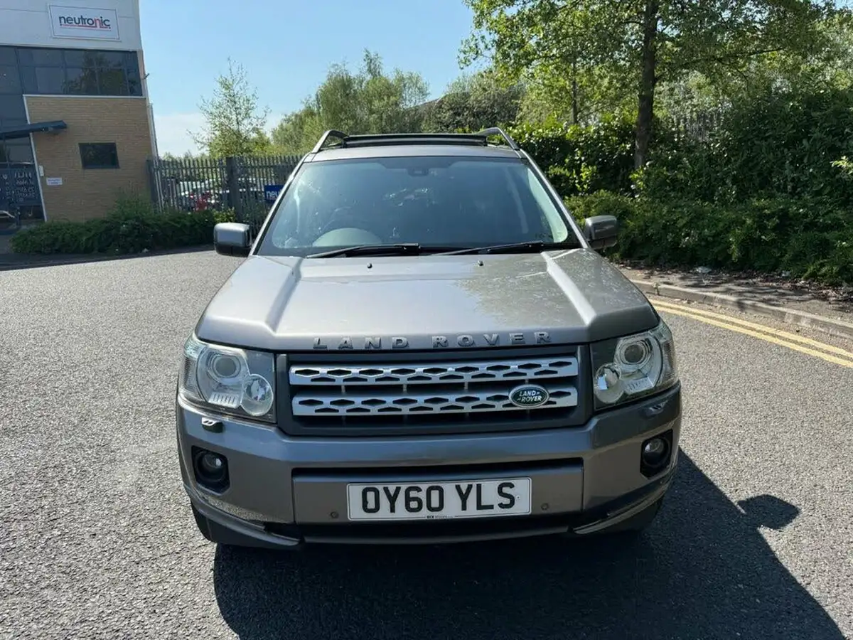2010-land-rover-freelander-2-22sd4-hse-big-9