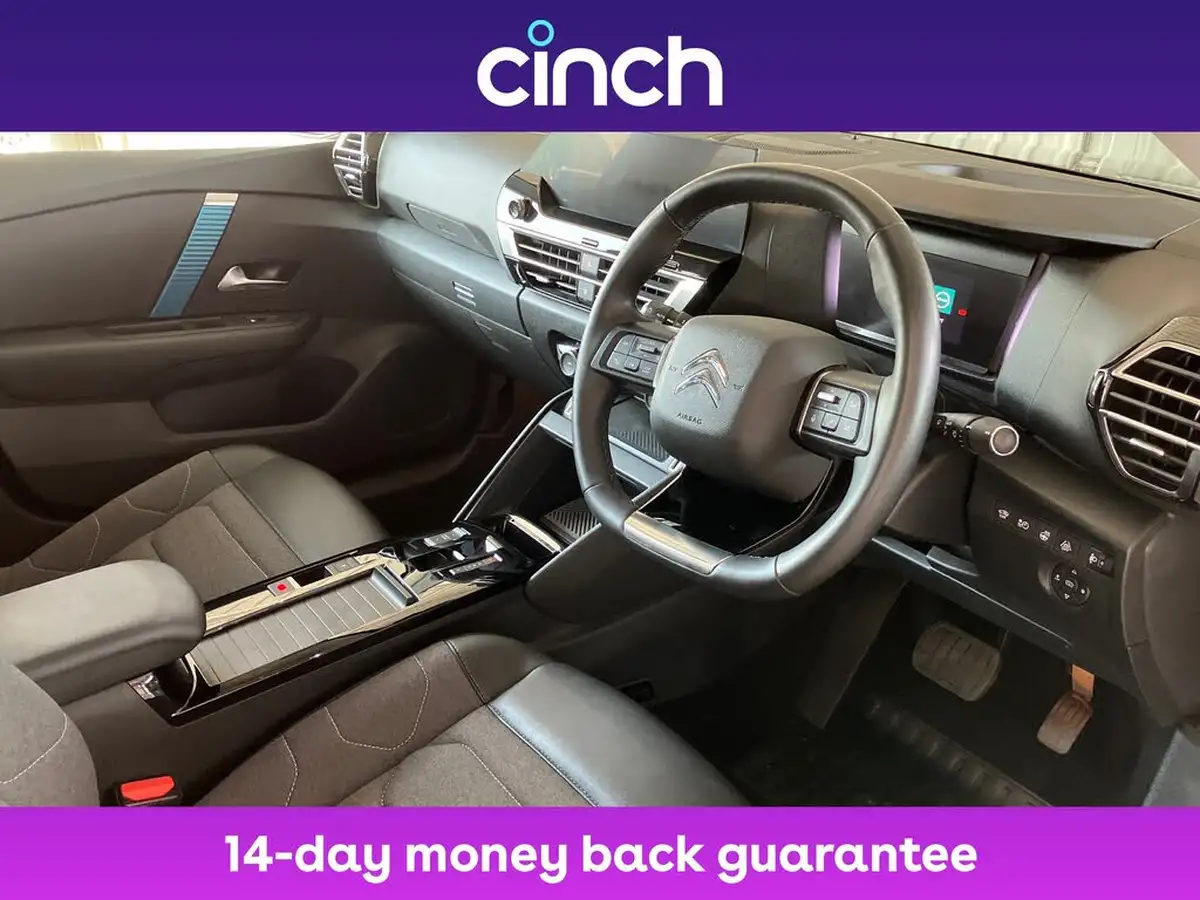2022-citroen-c4-e-shine-big-8
