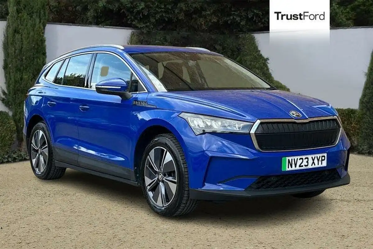 2023-skoda-enyaq-e-80-82-kwh-station-wagon-big-0