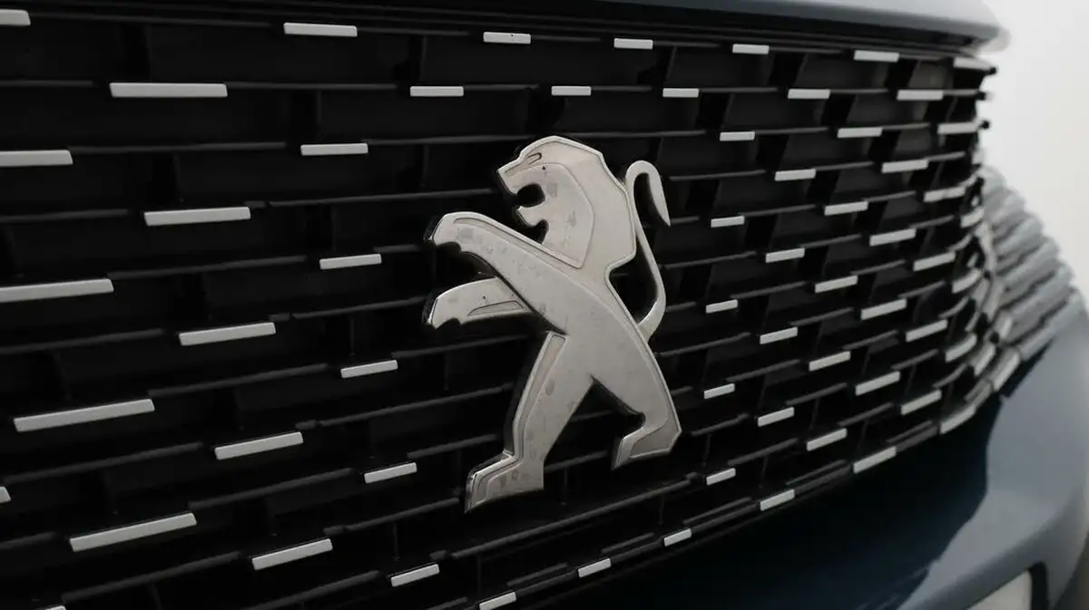 2021-peugeot-3008-suv-15-bluehdi-allure-premium-big-21