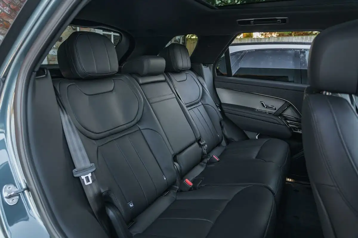 2023-land-rover-range-rover-sport-30-p440e-dynamic-se-big-19