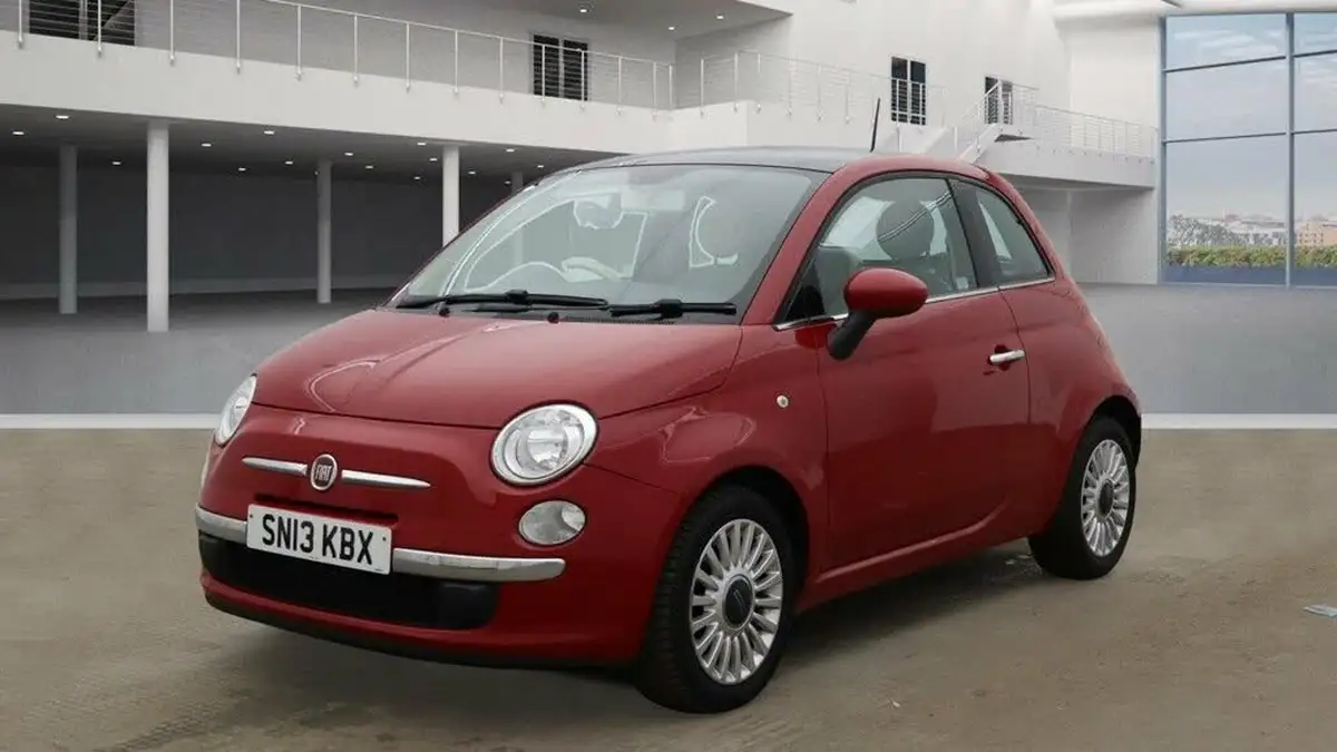 2013-fiat-500-12-lounge-big-3