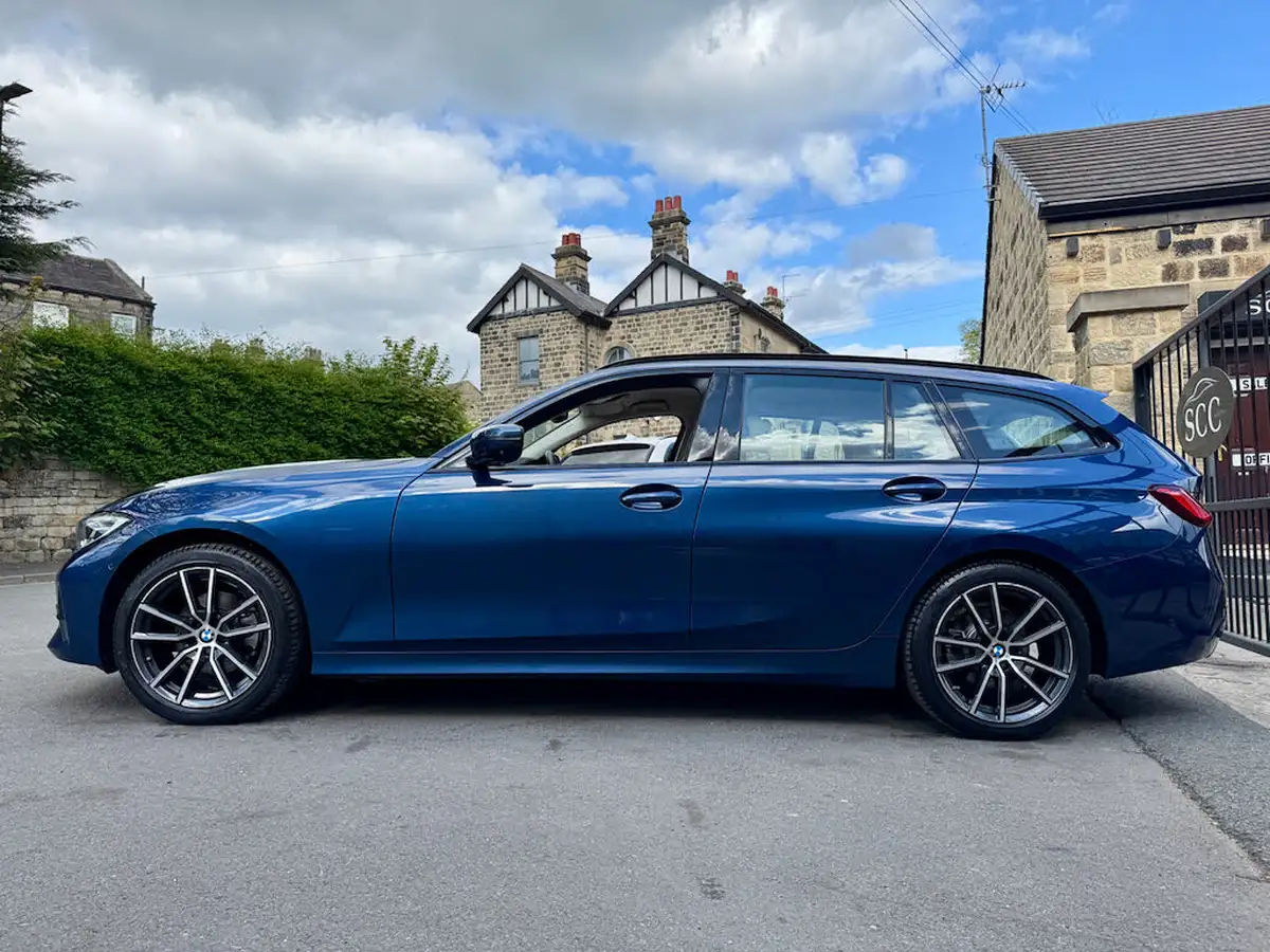 2021-bmw-3-series-20td-320d-sport-touring-5d-big-3
