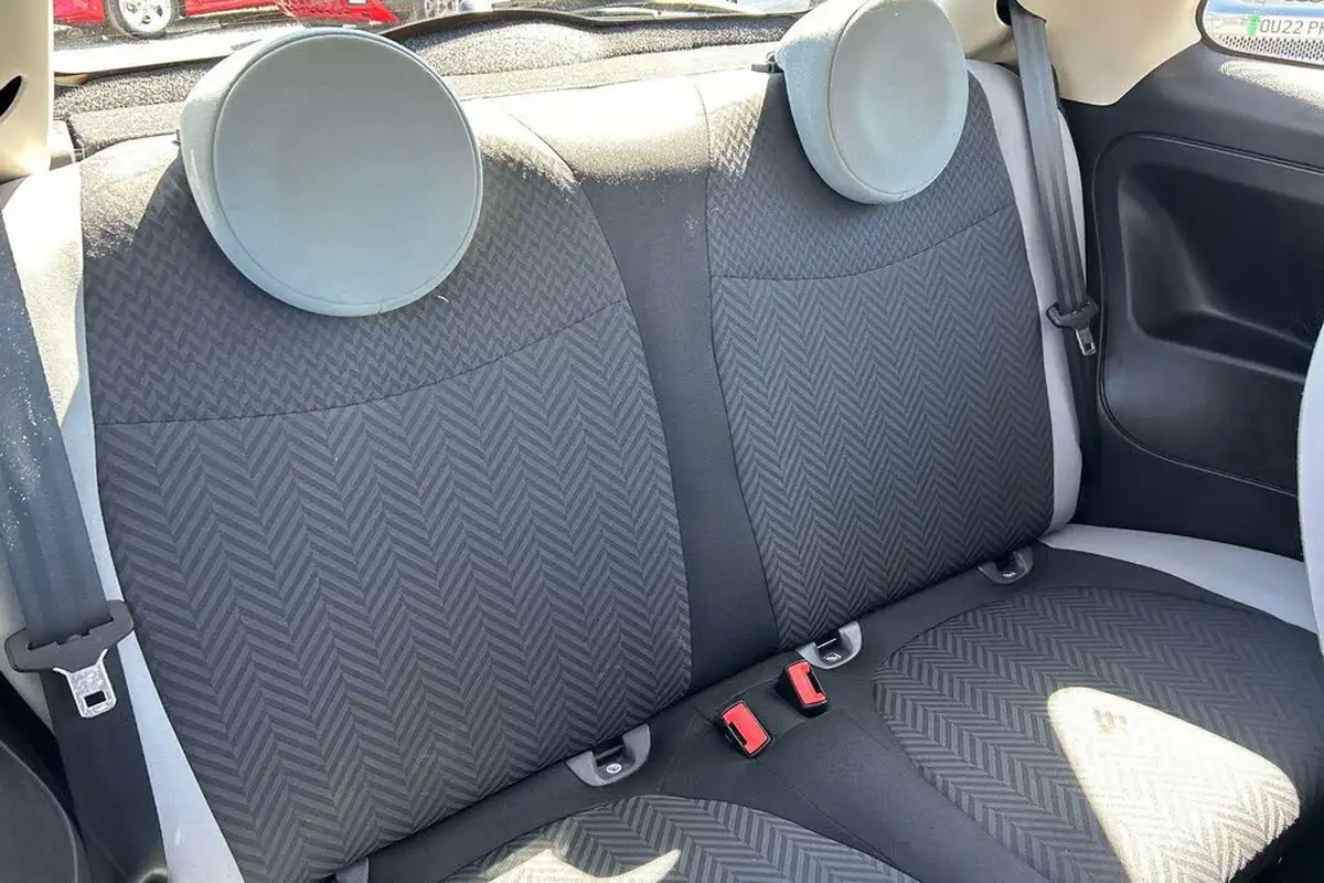 2018-fiat-500-12-pop-big-11