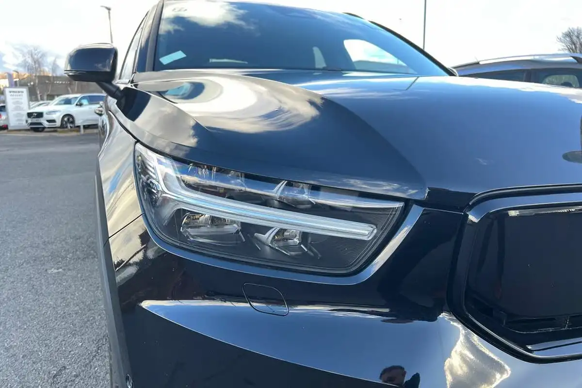 2022-volvo-c40-e-twin-recharge-pro-big-17