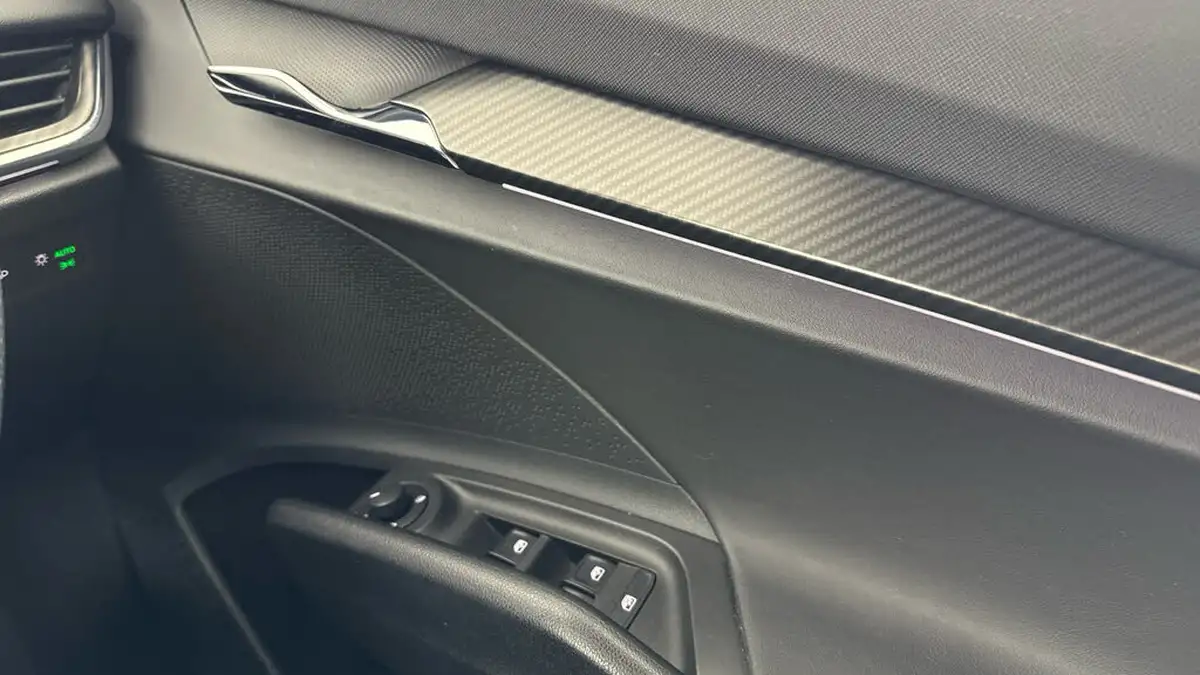 2022-skoda-enyaq-e-80x-sportline-big-24