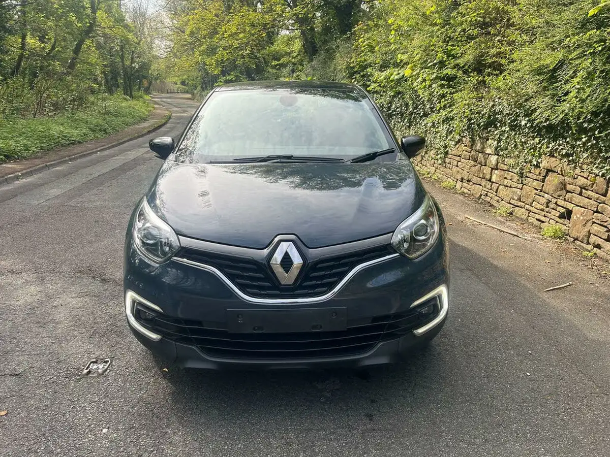 2019-renault-captur-09-tce-play-big-1