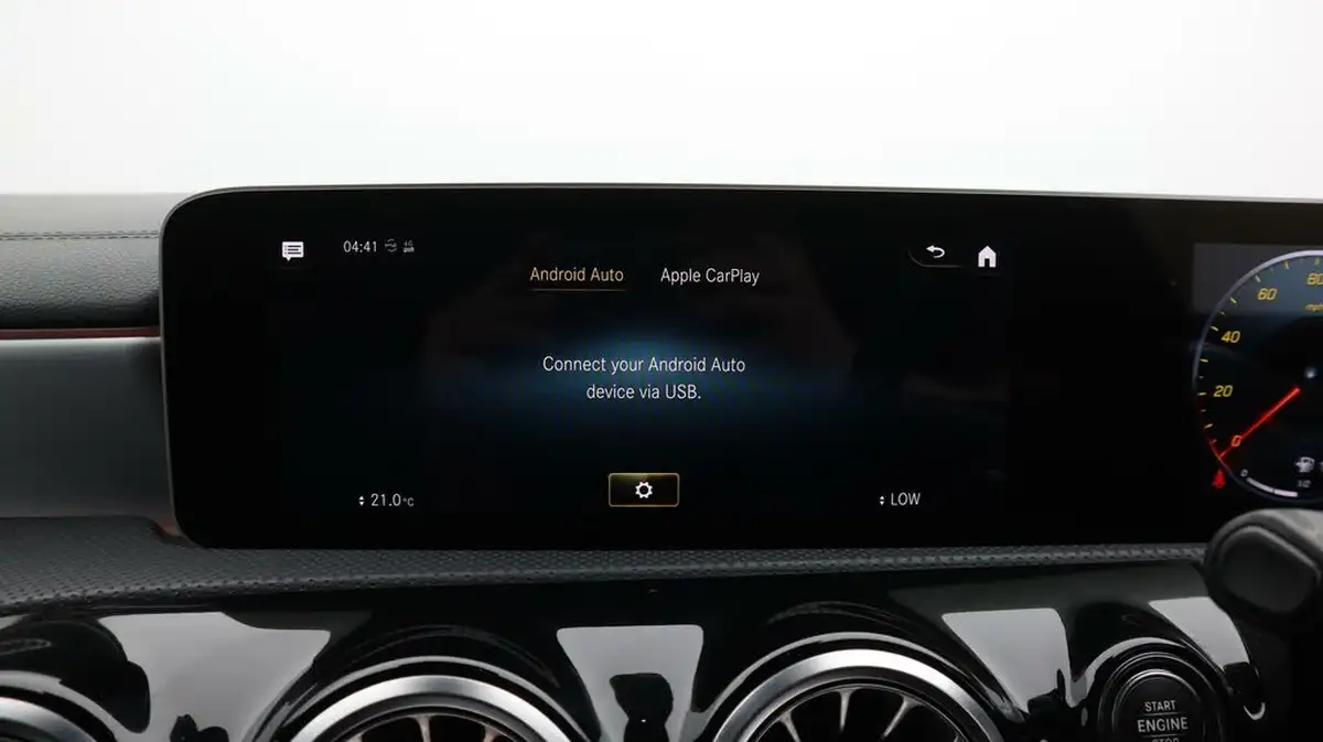 2019-mercedes-benz-cla-20-cla-220-amg-line-premium-shooting-brake-5d-big-24