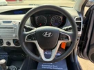 2011-hyundai-i20-12-comfort-3d-small-23