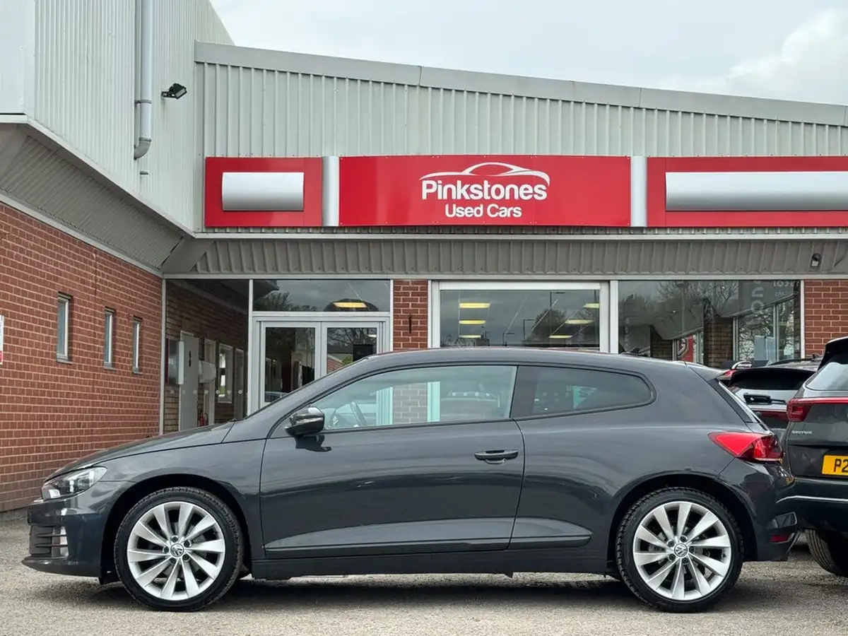2017-volkswagen-scirocco-14-tsi-gt-ss-big-5