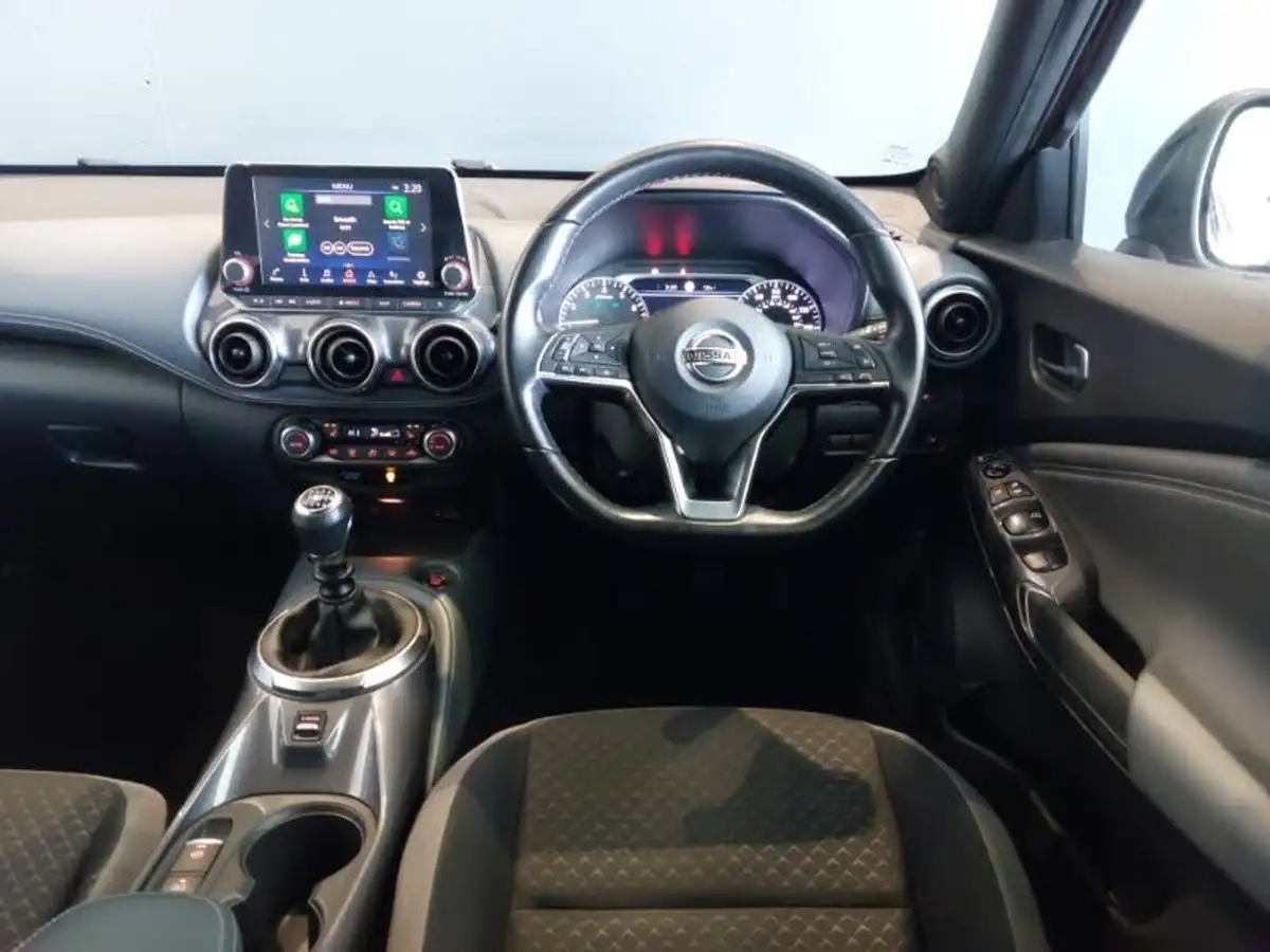 2022-nissan-juke-10-dig-t-n-connecta-big-6