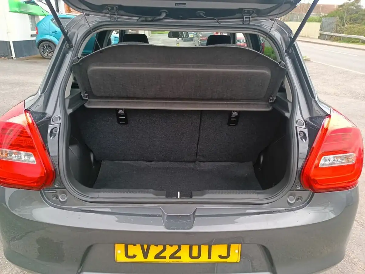 2022-suzuki-swift-12-dualjet-sz-l-big-8