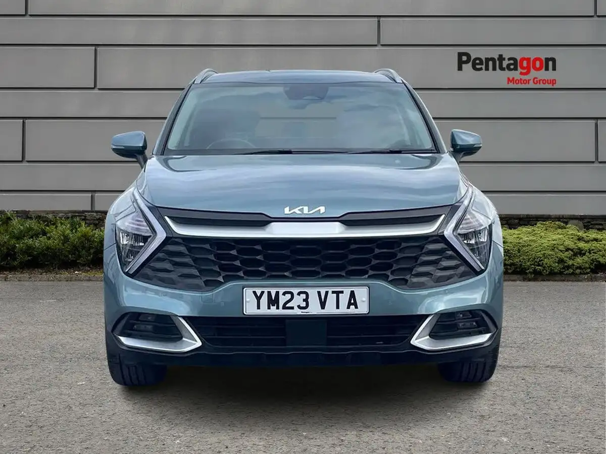 2023-kia-sportage-16-t-gdi-3-148bhp-big-12