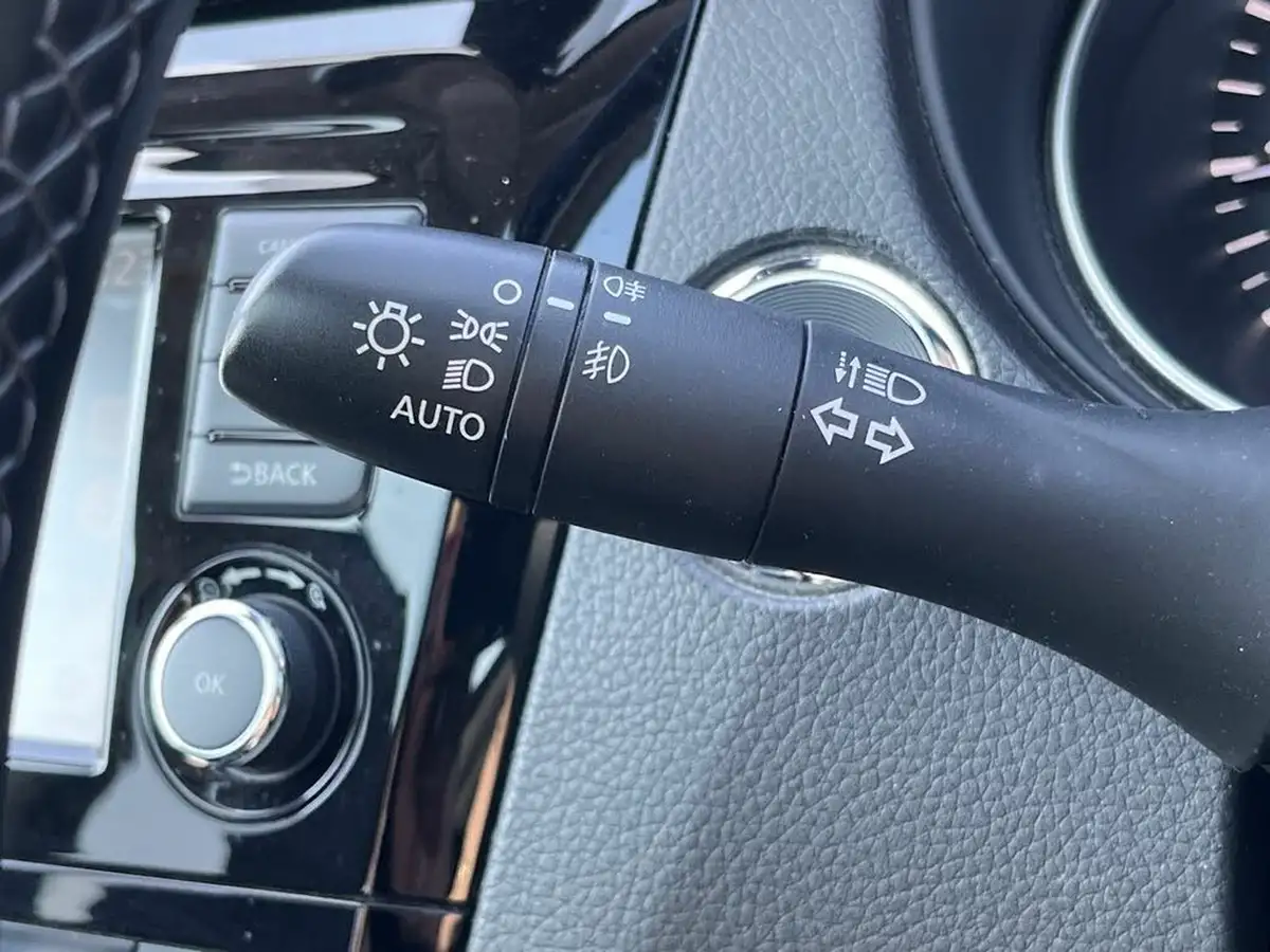 2020-nissan-qashqai-13-dig-t-tekna-160ps-big-39