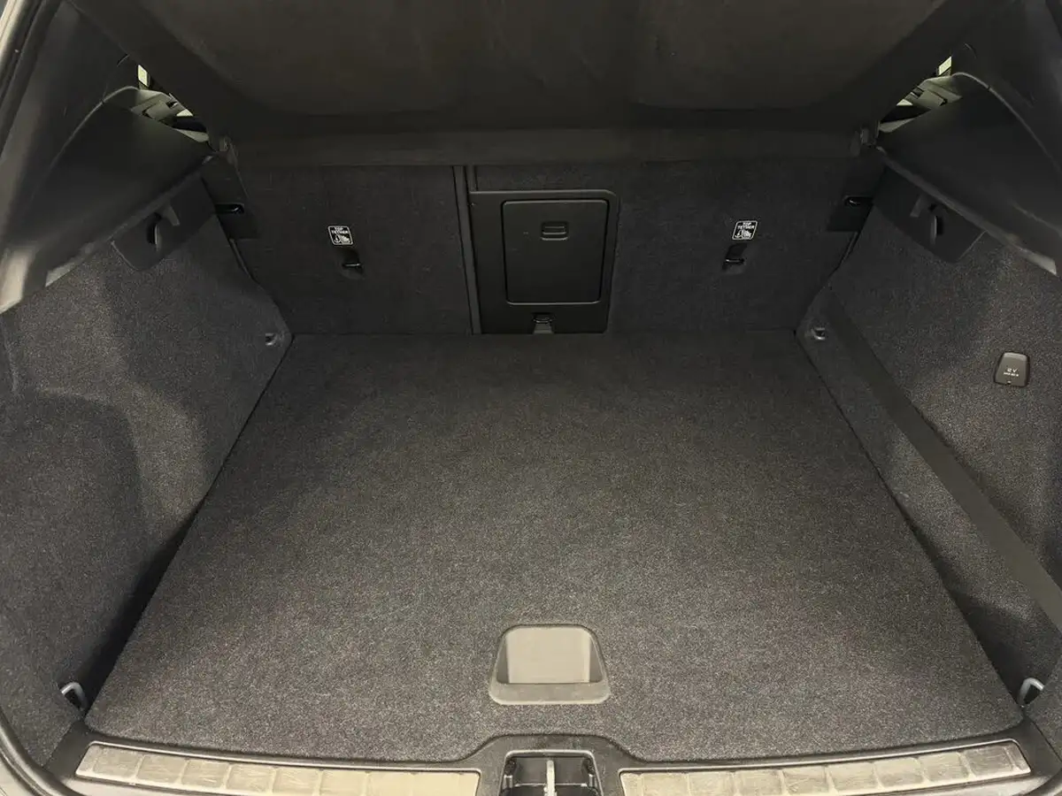 2020-volvo-xc40-15-t3-r-design-geartronic-big-10