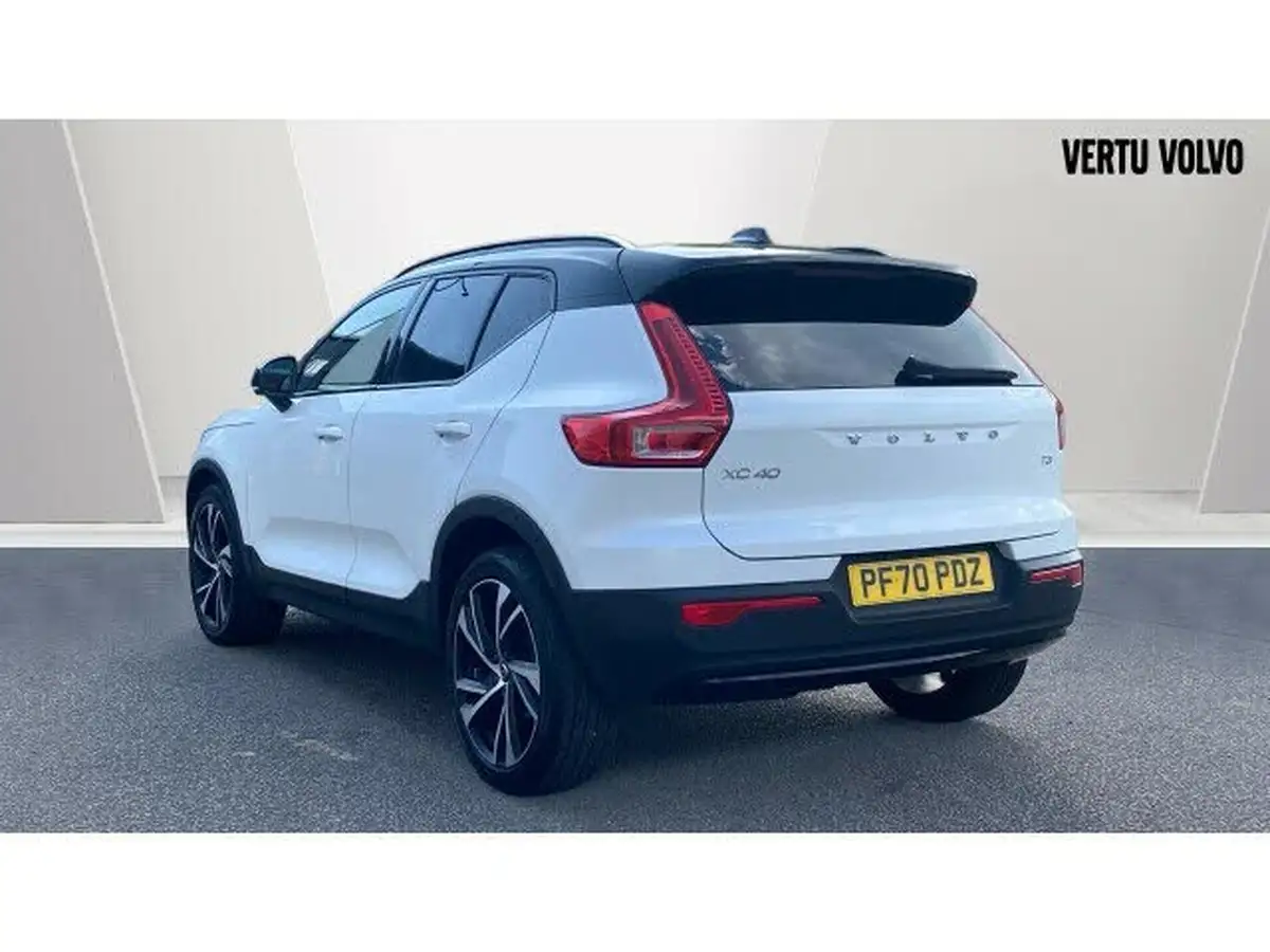 2021-volvo-xc40-15-t3-r-design-pro-163bhp-geartronic-big-1