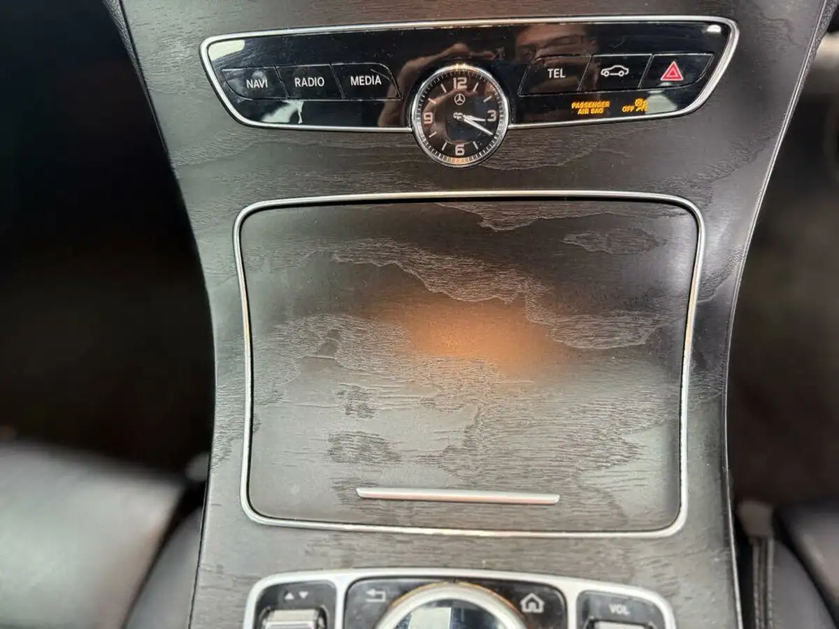 2019-mercedes-benz-c-class-20d-c300d-amg-line-245ps-ss-estate-5d-big-43