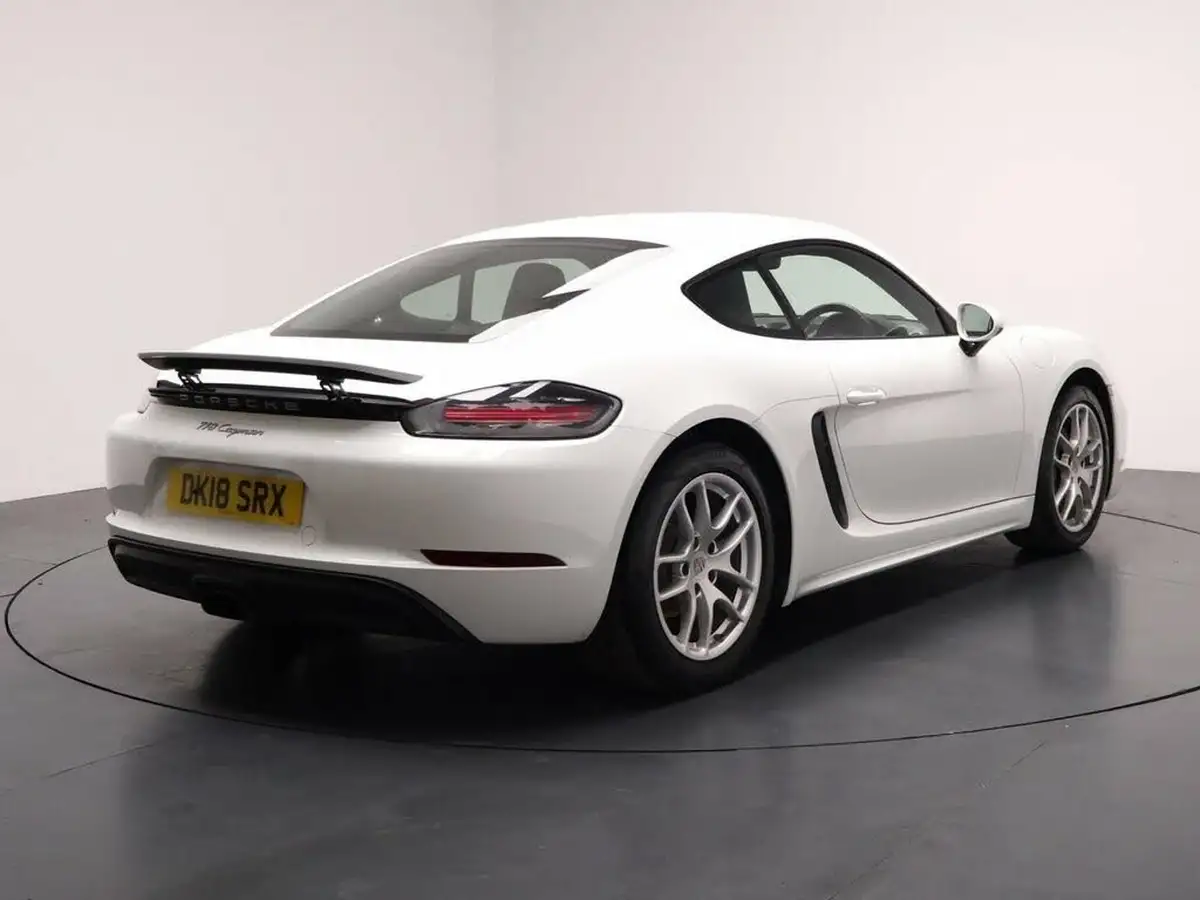 2018-porsche-cayman-718-20-cayman-ss-pdk-big-11