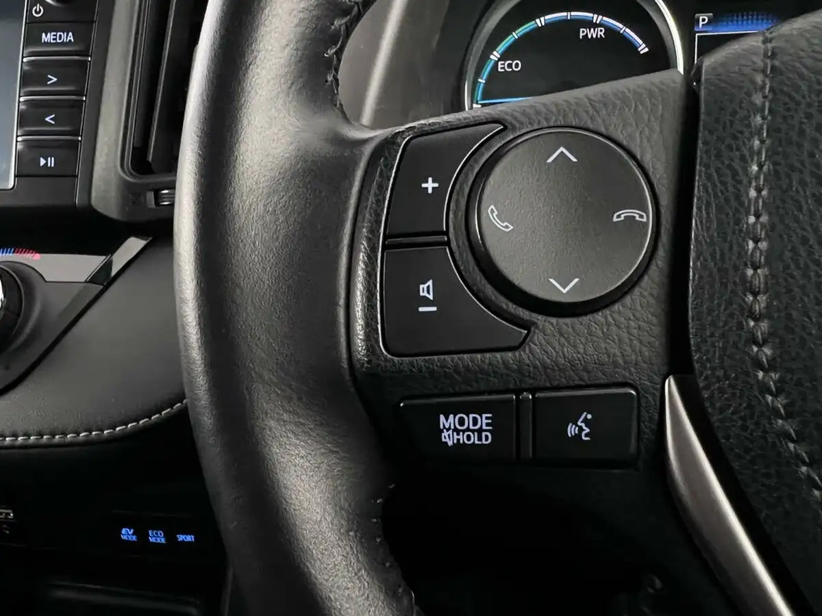 2016-toyota-rav4-25-vvt-i-business-edition-plus-tss-navi-cvt-big-15