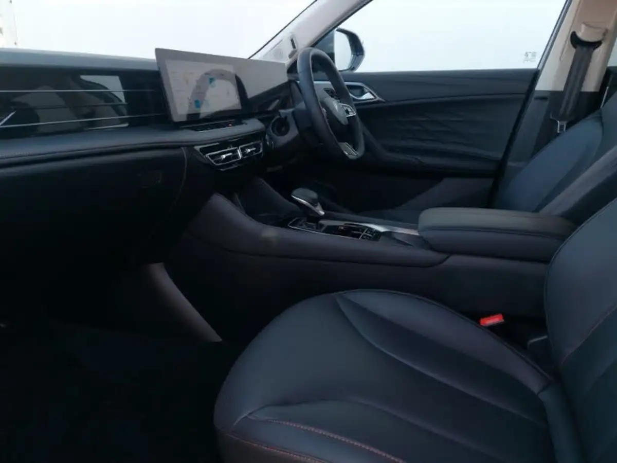 2024-mg-hs-15t-gdi-trophy-273ps-plug-in-hybrid-1496cc-auto-big-4