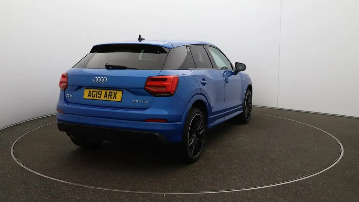2019-audi-q2-15-35-tfsi-black-edition-cod-big-48
