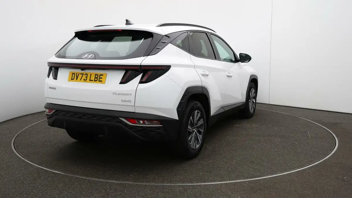 2023-hyundai-tucson-16-t-gdi-se-connect-230ps-hybrid-auto-big-47