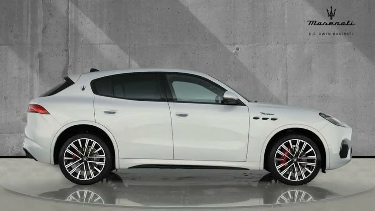 2023-maserati-grecale-20-modena-big-2