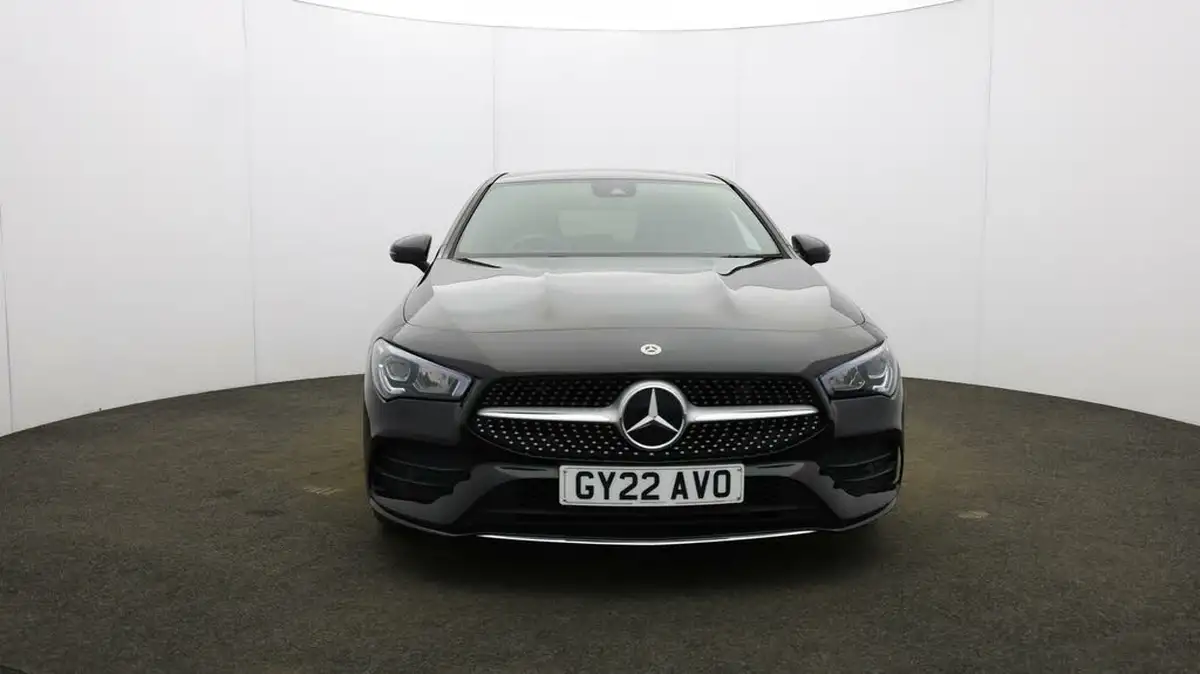 2022-mercedes-benz-cla-13-cla-200-amg-line-premium-shooting-brake-5d-big-1