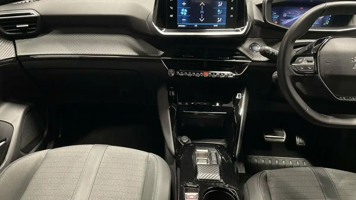 2023-peugeot-2008-suv-e-allure-premium-big-15