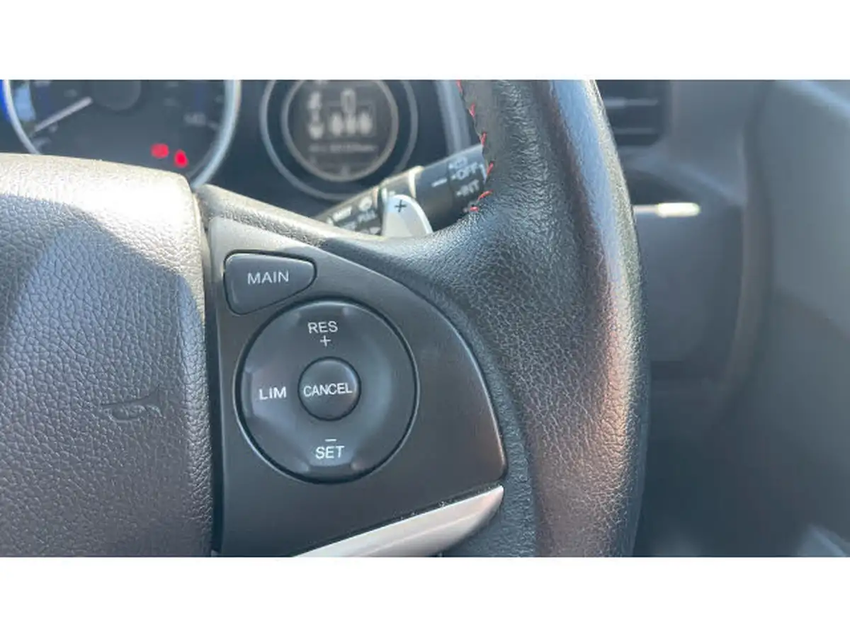 2019-honda-jazz-15-i-vtec-sport-cvt-big-18