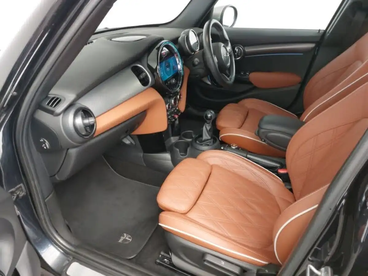 2021-mini-cooper-15-cooper-exclusive-hatchback-5d-big-6