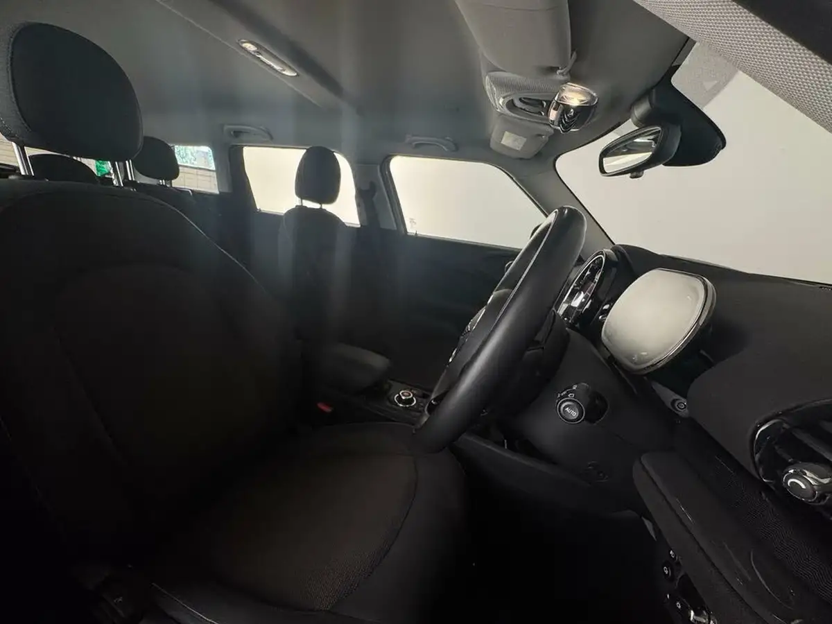 2021-mini-clubman-15-cooper-classic-big-10