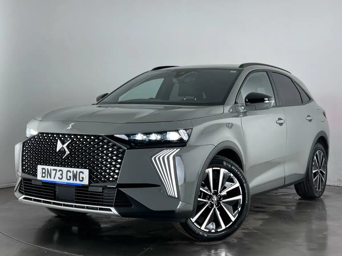 2023-ds-ds-7-e-tense-opera-225ps-big-44