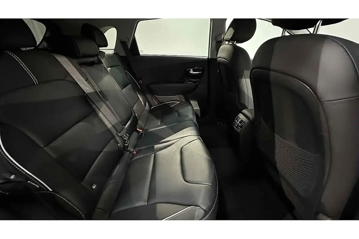 2022-kia-e-niro-ev-3-big-20
