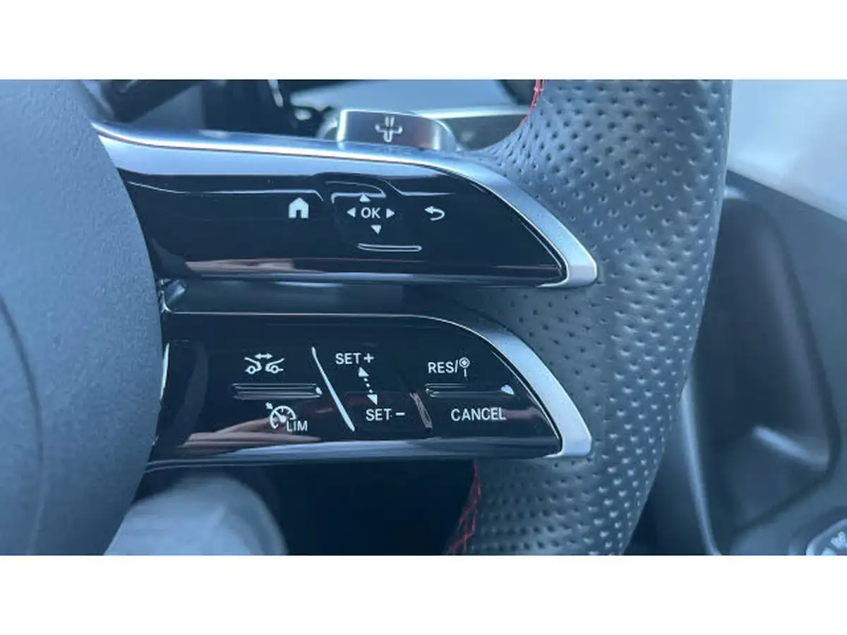 2024-mercedes-benz-cla-13-cla-200-amg-line-executive-coupe-4d-big-28