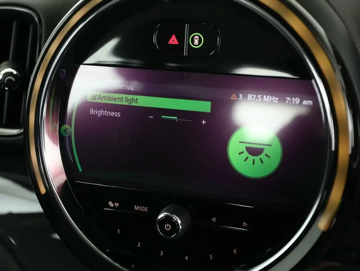 2020-mini-countryman-20td-cooper-d-classic-comfort-auto-big-39