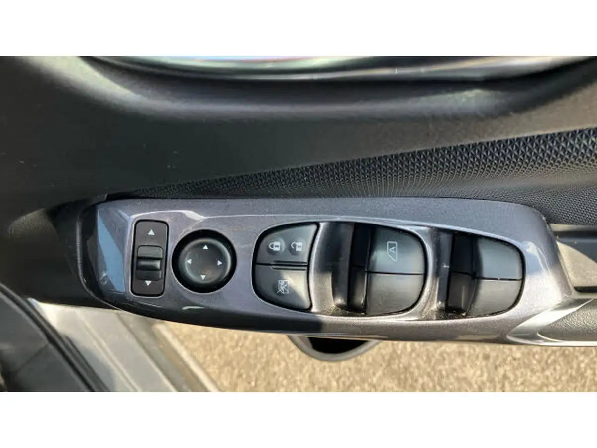 2023-nissan-juke-10-dig-t-acenta-dct-big-20
