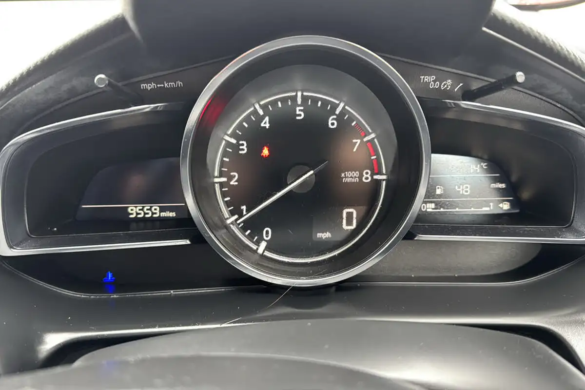 2022-mazda-mazda2-15-e-skyactiv-g-gt-sport-big-12