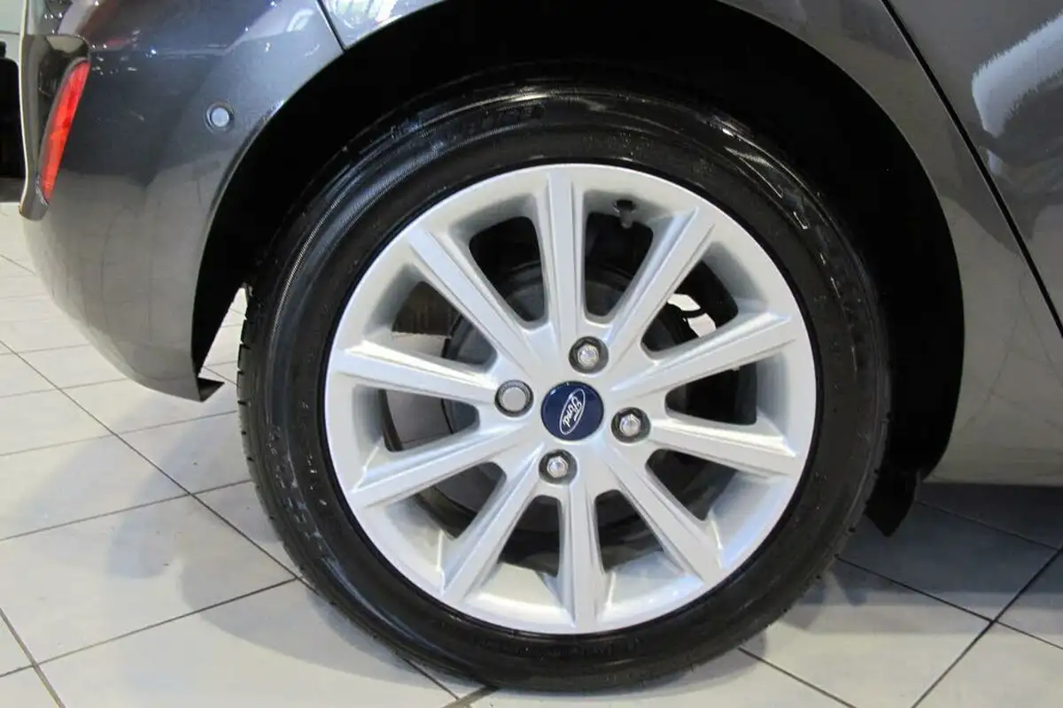 2017-ford-fiesta-10t-titanium-100ps-ecoboost-ss-5d-big-46