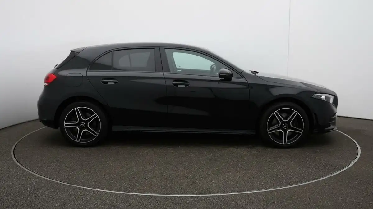 2022-mercedes-benz-a-class-13-a250e-amg-line-edition-hatchback-5d-big-39