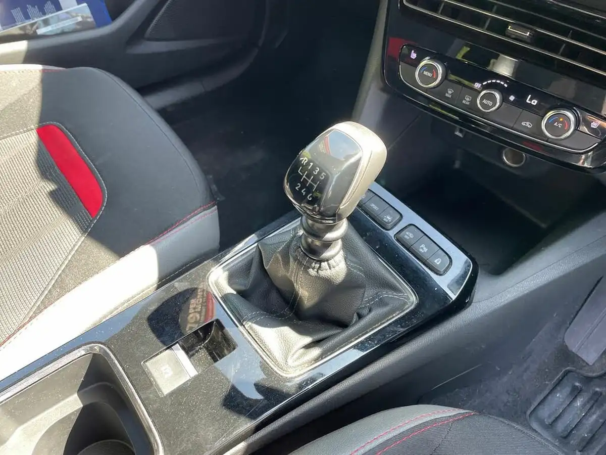 2022-vauxhall-mokka-12-sri-premium-130ps-big-18