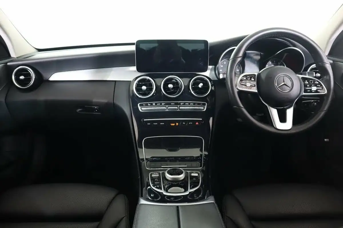 2018-mercedes-benz-c-class-15-c200-sport-ss-saloon-4d-big-17