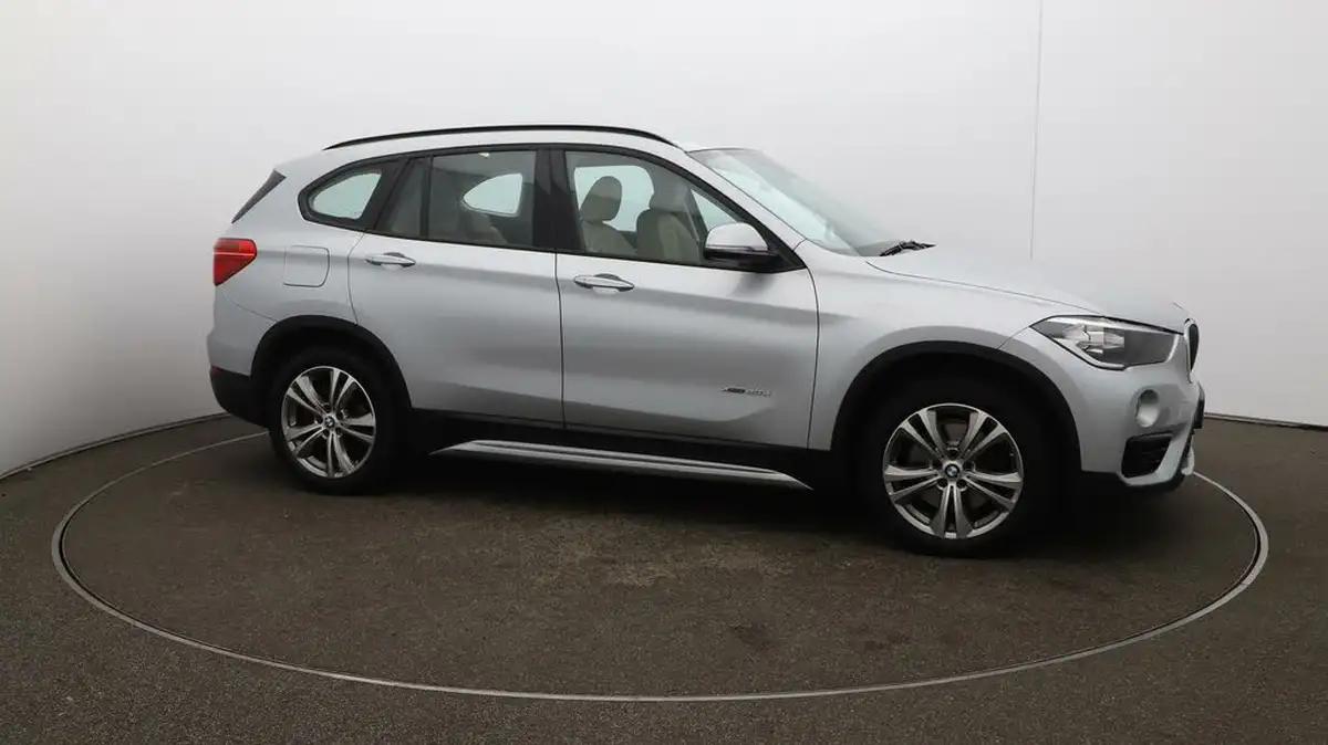 2018-bmw-x1-20td-xdrive20d-sport-ss-big-37
